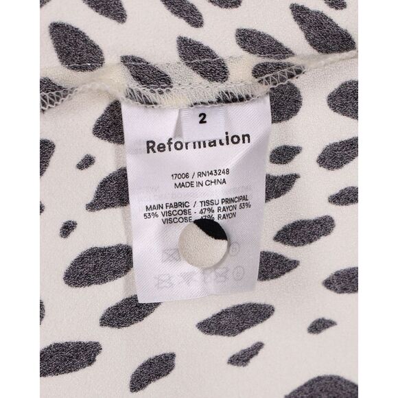 Reformation Alessi Crepe Midi Dress in Animal Print Viscose - Picture 5 of 5